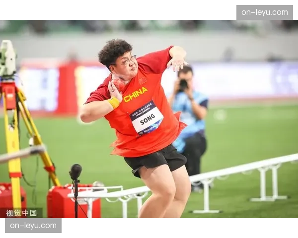亚沙会沙滩田径：宋佳媛以19米15创亚沙会女子铅球纪录夺冠